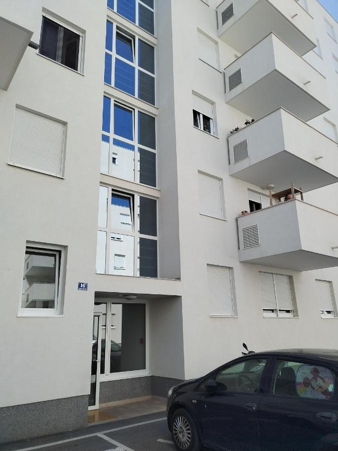 Roza Apartment *